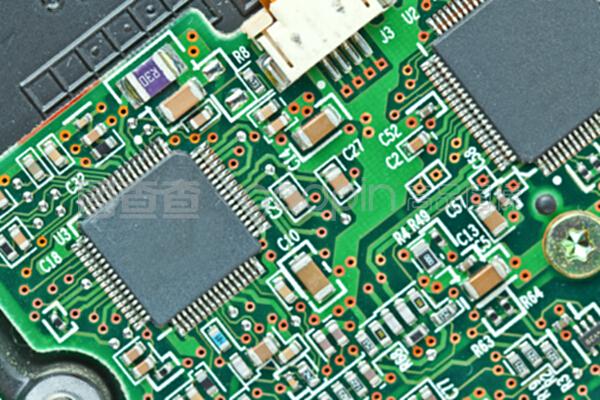 現代電子元器件插孔電路板 電子元器件的精密連接與集成平臺